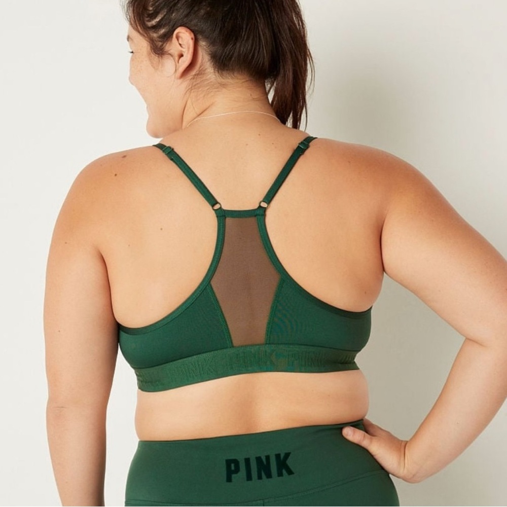 โฅ๐ฑ๐ฎ ๐๐๐๐ (x2) Sports Bra - Picture 2 of 12